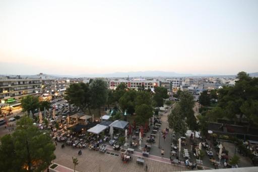 Square'S View Agia Paraskevi Atény Exteriér fotografie